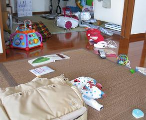 絵本を幼児に読み聞かせるブログ-100515